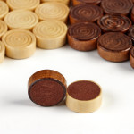 Фишки для нард деревянные с кубиками 23 мм